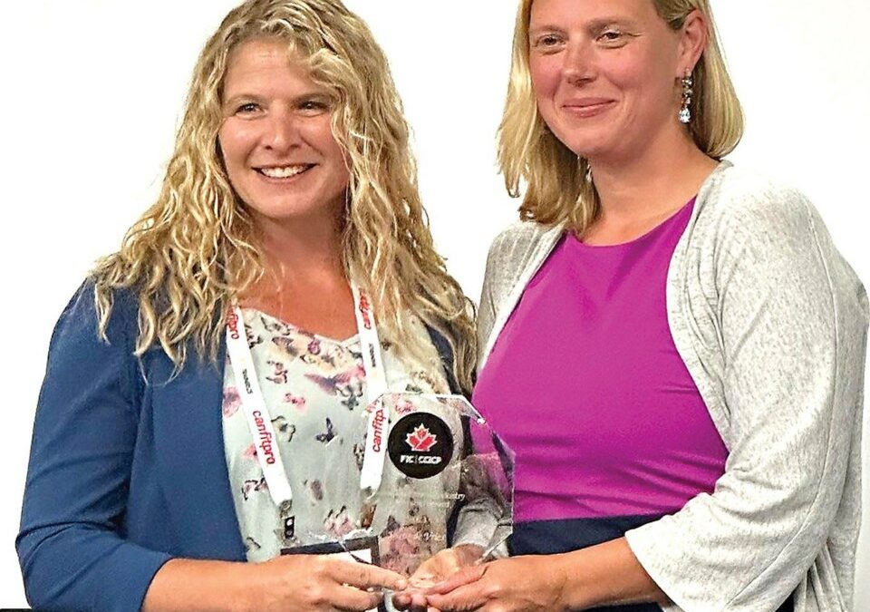Jolene de Vries earns Fitness Leadership Award